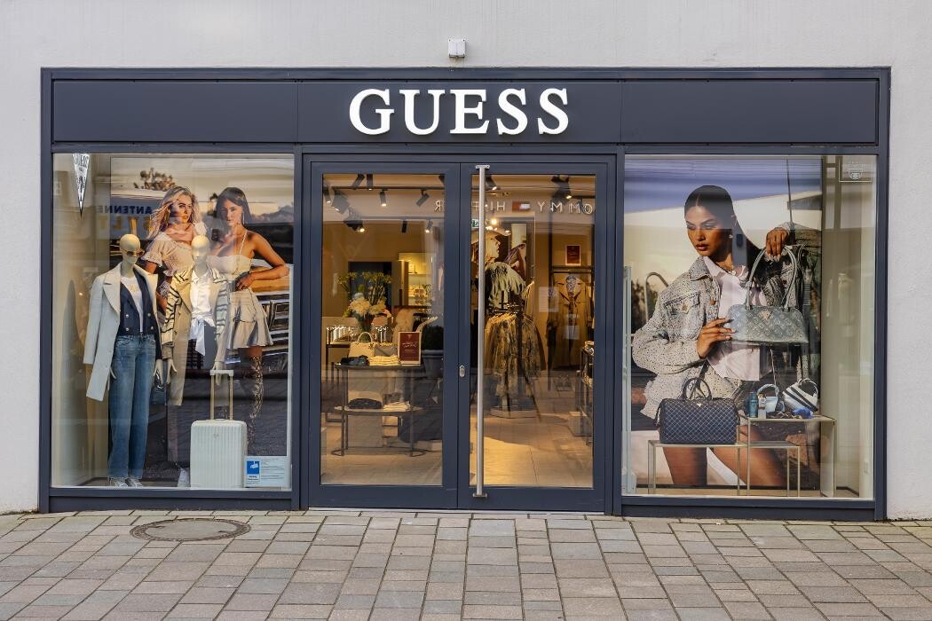 Bilder GUESS