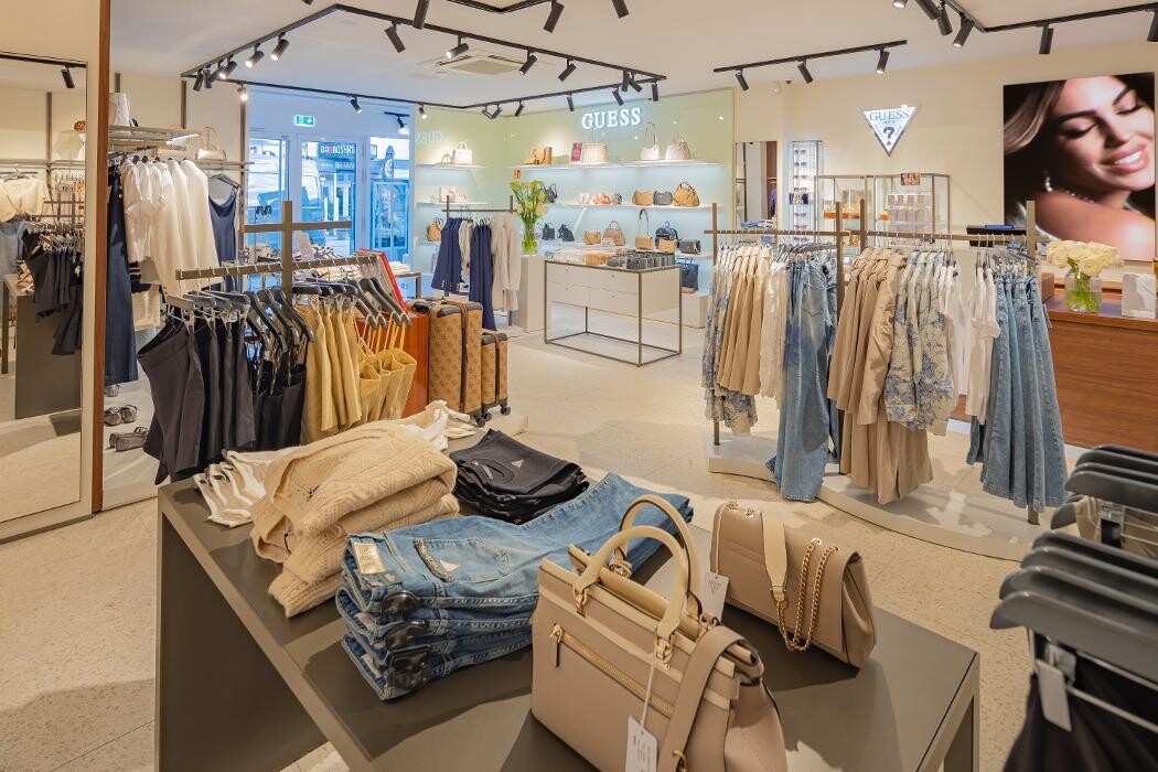Bilder GUESS