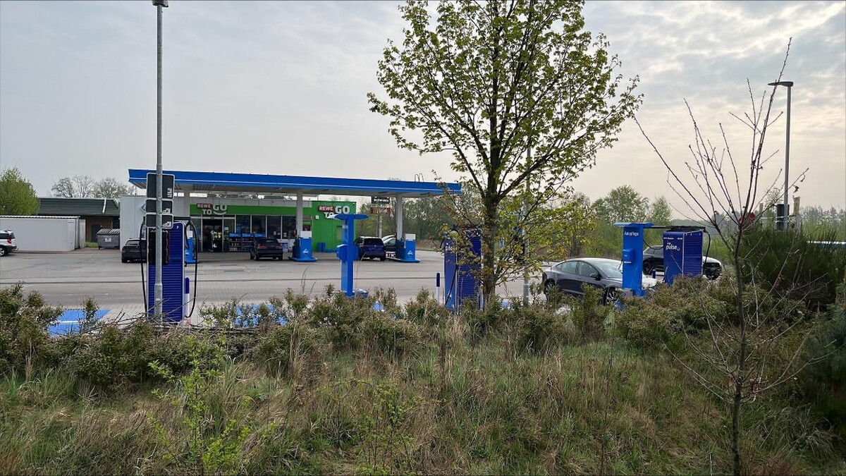 Bilder Aral pulse Ladestation