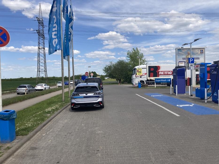 Bilder Aral pulse Ladestation