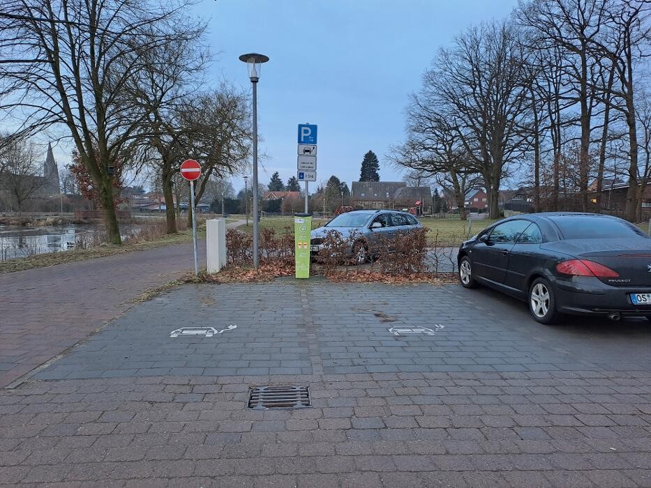 Bilder OPG Charging Station