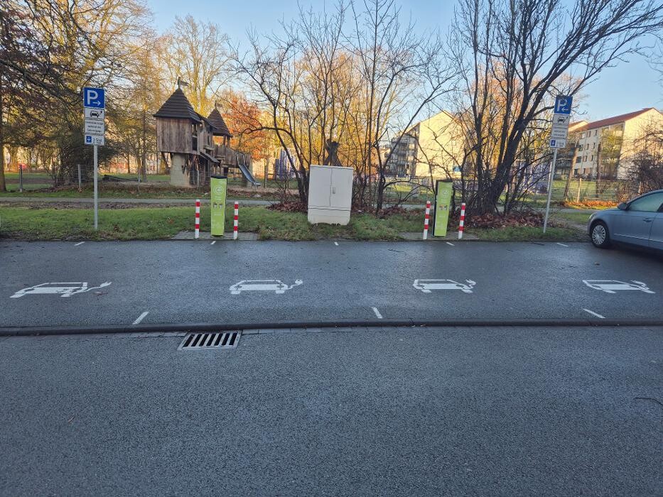 Bilder OPG Charging Station