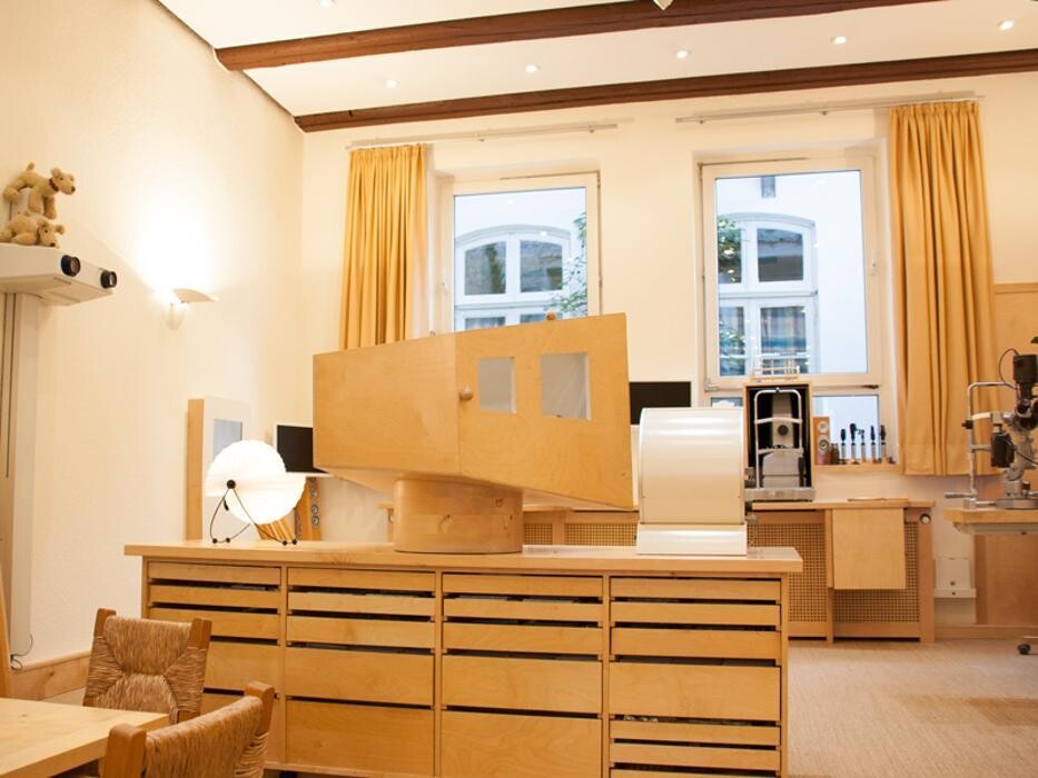 Bilder Der Augenoptiker Benjamin Walther - Die Optiklounge GmbH