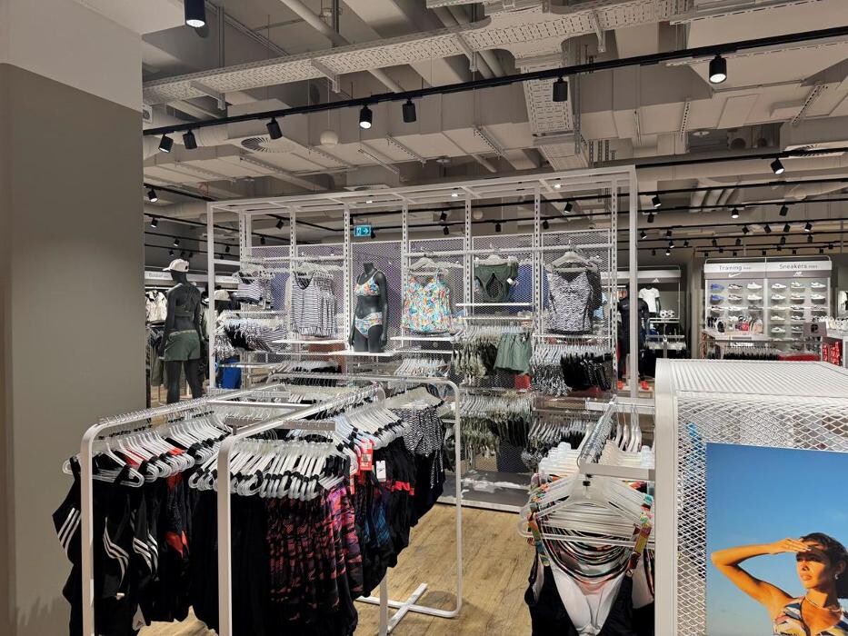 Bilder INTERSPORT Voswinkel Forum Allgäu