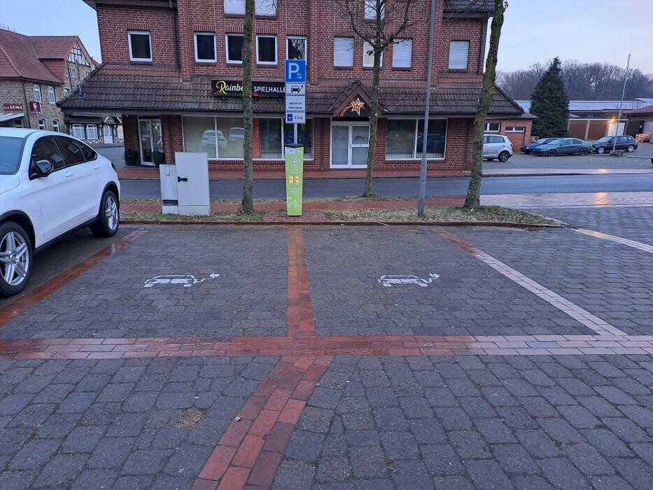 Bilder OPG Charging Station