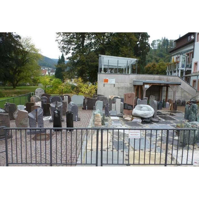 Bilder FRIES Bestattungen l Grabmale | Betriebsstätte Hornberg