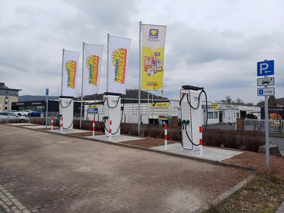 Bilder TEAG Mobil-Ladestation