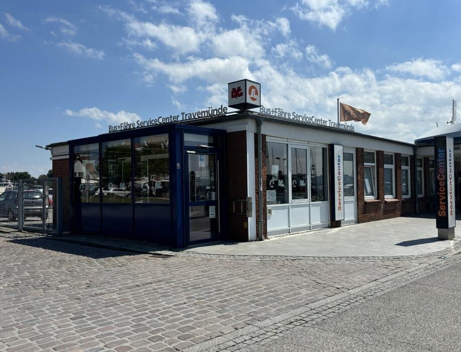 Bilder Bus+Fähre ServiceCenter Travemünde