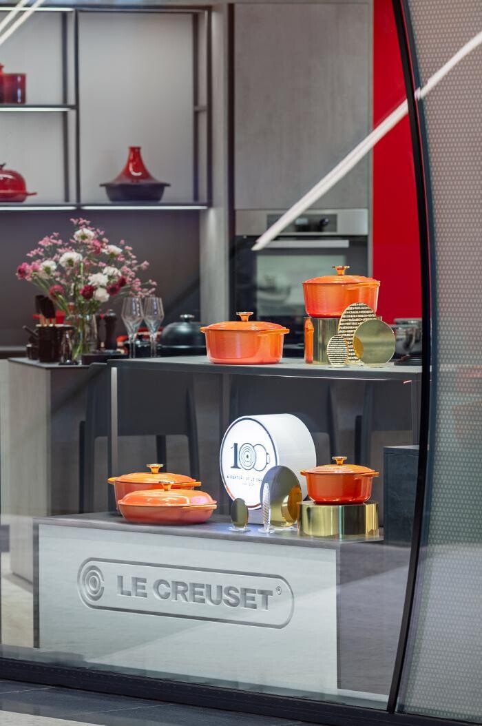 Bilder Le Creuset Hamburg Überseequartier