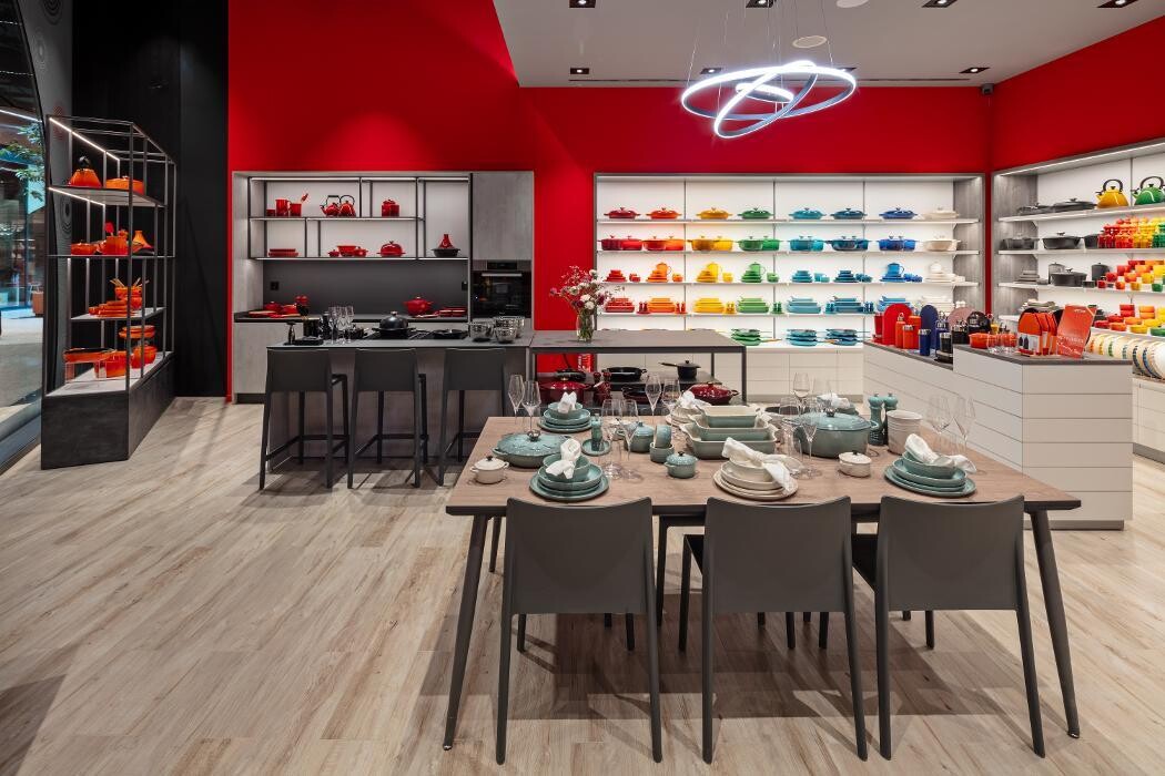 Bilder Le Creuset Hamburg Überseequartier