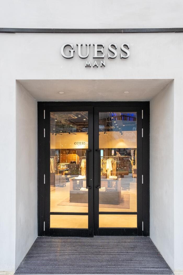 Bilder GUESS MAN