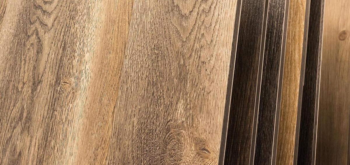 Bilder Bracht & Hofmeister Farben, Vinylbelag, Bodenbeläge, Tapeten - Lemgo