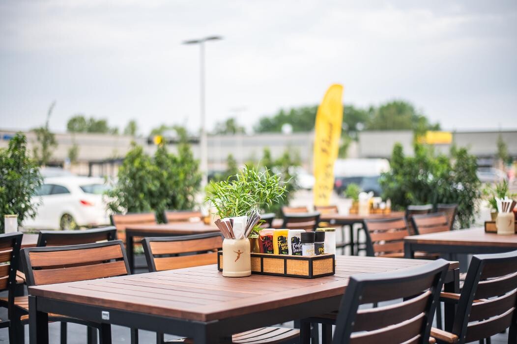 Bilder PETER PANE Burgergrill & Bar