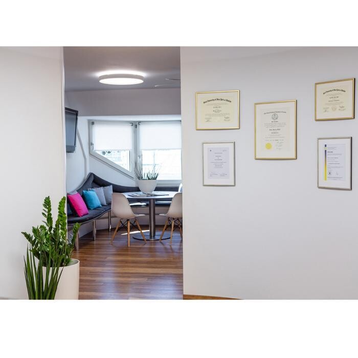 Bilder Dr. Eva-Maria Moll, Fachpraxis für Kieferorthopädie