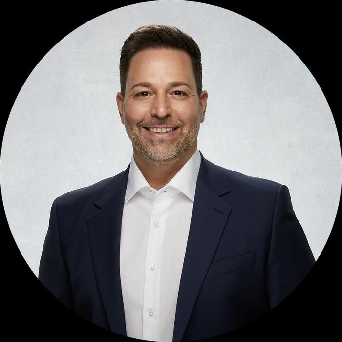 Bilder ERGO Versicherung David Mejias Cannatella