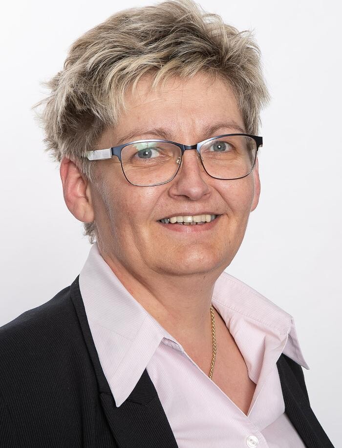 Bilder ERGO Versicherung Karin Bäcker