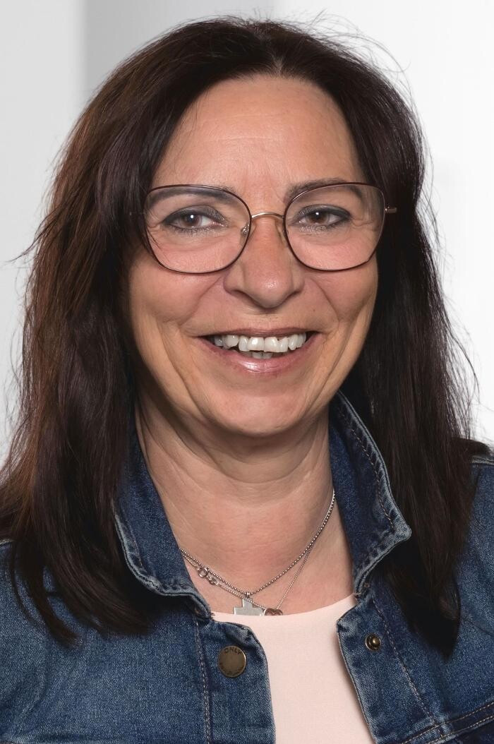 Bilder ERGO Versicherung Anita Lewinski