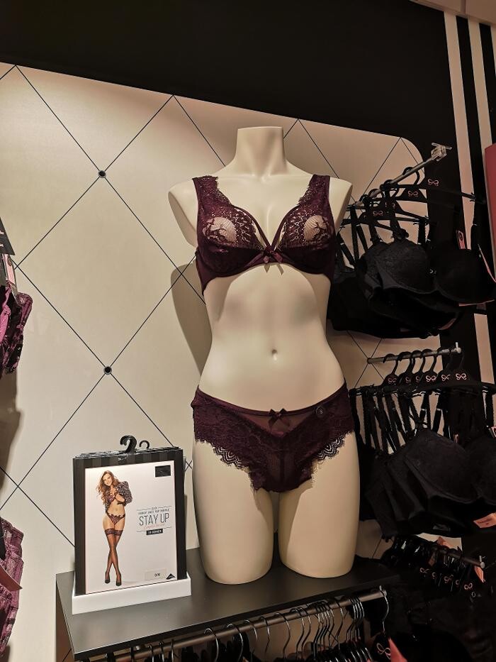 Bilder Hunkemöller