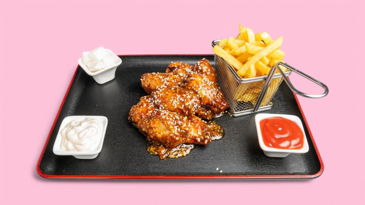 Bilder Flying Chicken & Burger