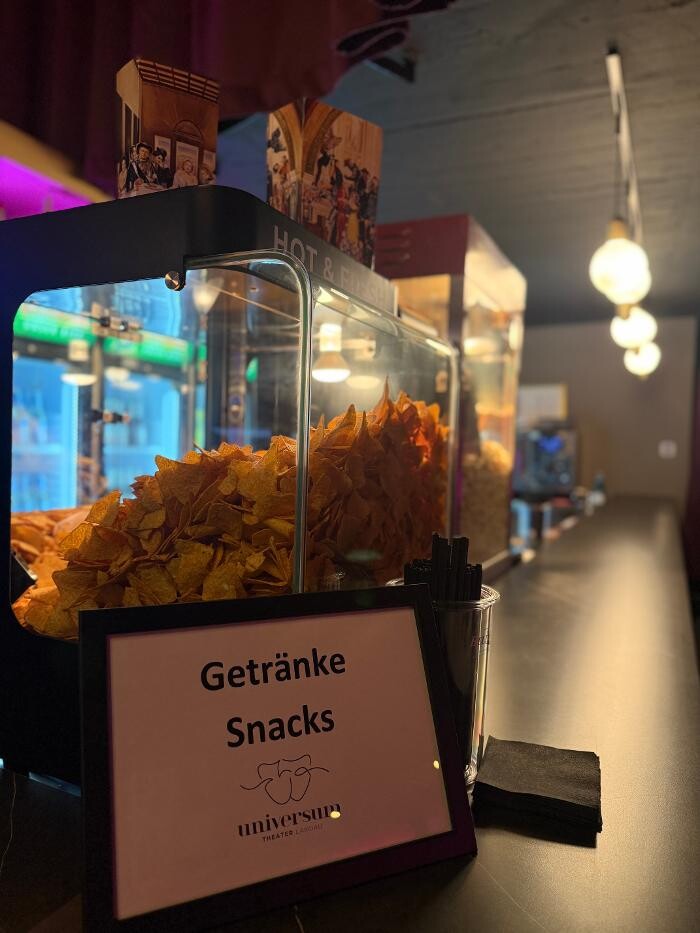 Bilder Universum THEATER LANDAU