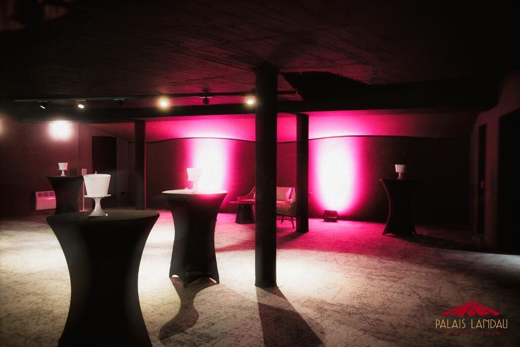 Bilder Universum THEATER LANDAU