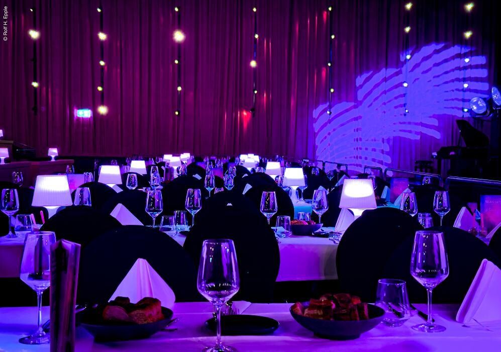 Bilder Universum THEATER LANDAU