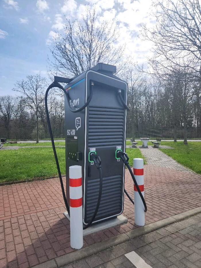 Bilder E.ON Drive Charging Station