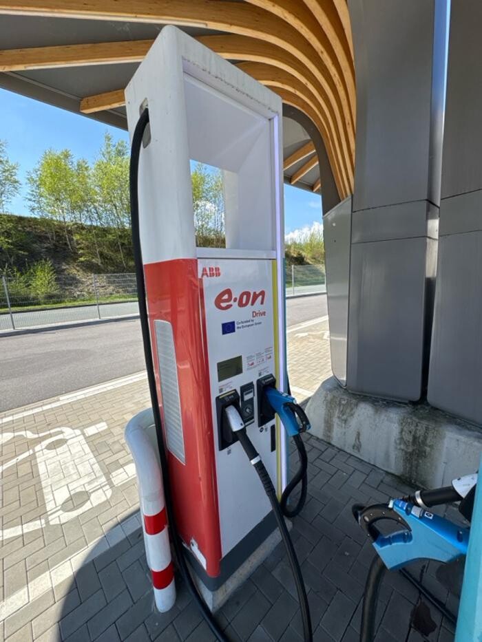 Bilder E.ON Drive Charging Station