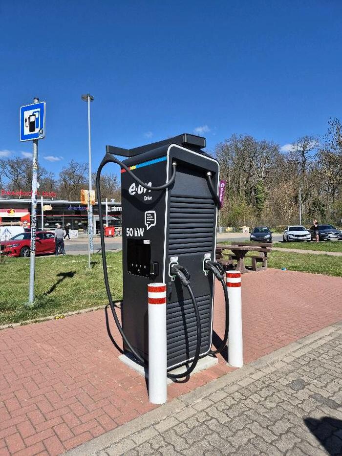 Bilder E.ON Drive Charging Station