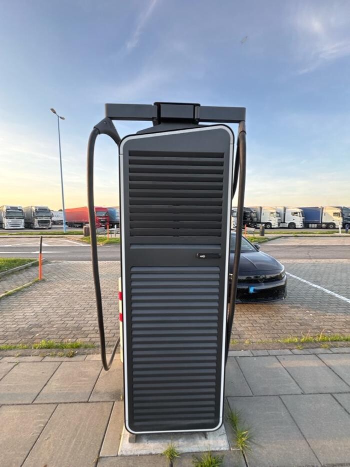 Bilder E.ON Drive Charging Station