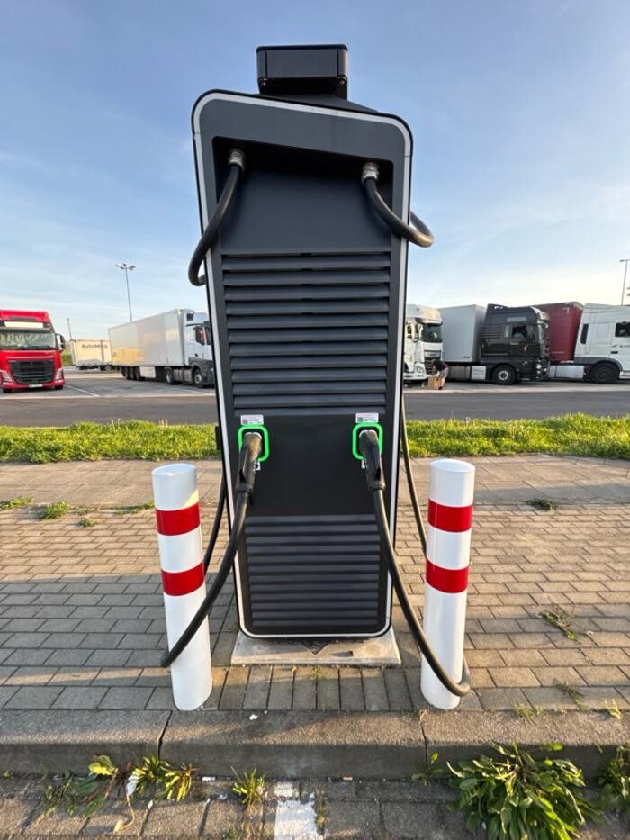 Bilder E.ON Drive Charging Station