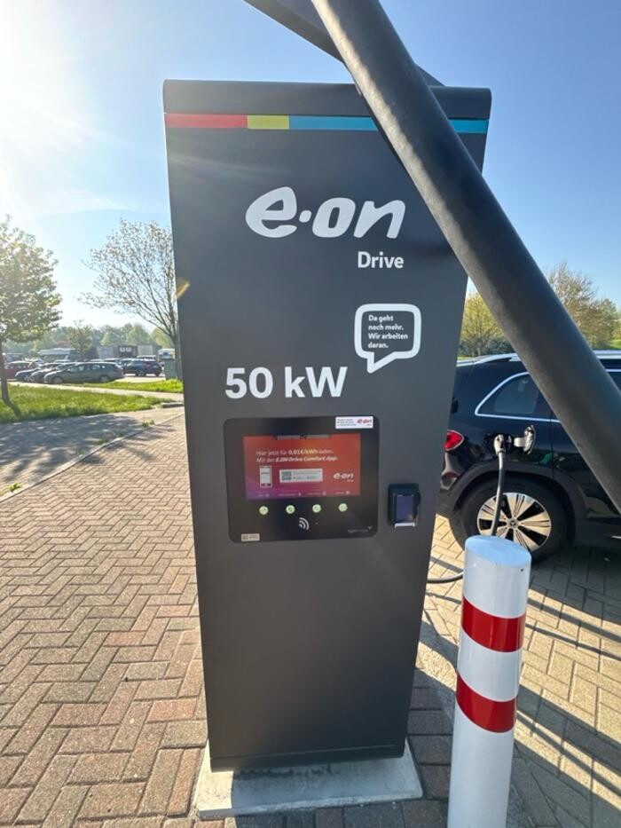 Bilder E.ON Drive Charging Station