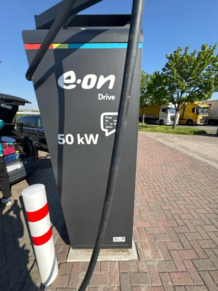 Bilder E.ON Drive Charging Station