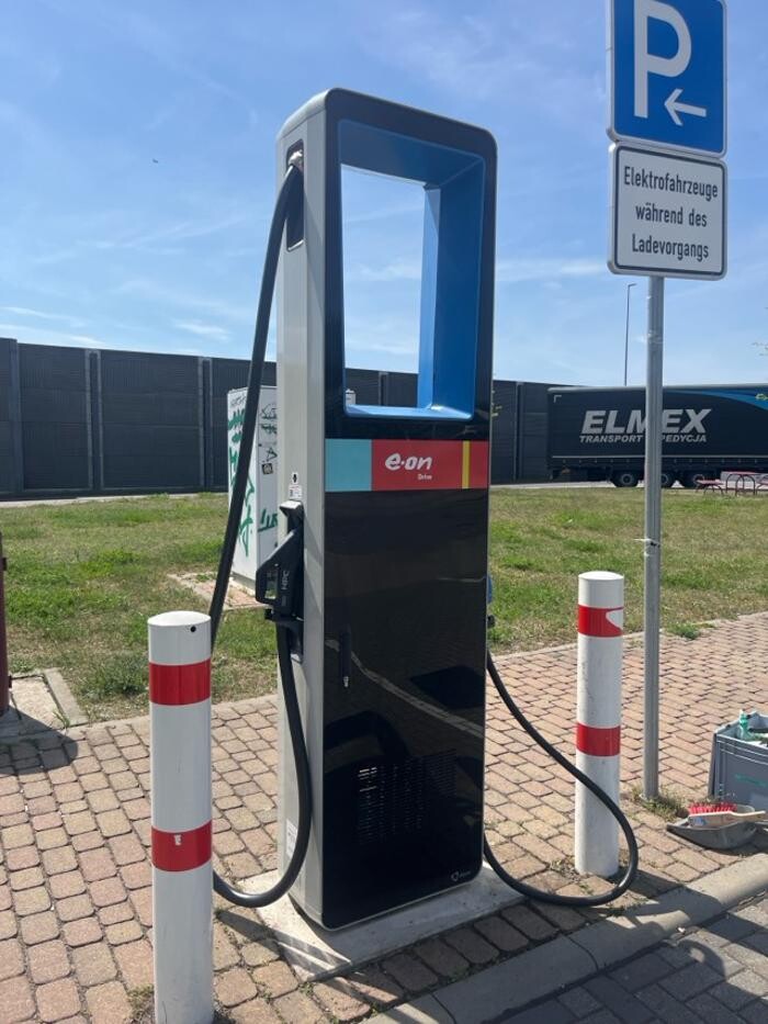 Bilder E.ON Drive Charging Station