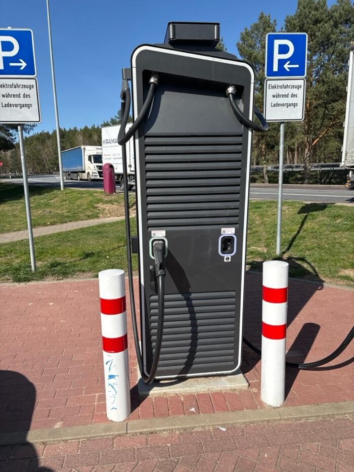 Bilder E.ON Drive Charging Station
