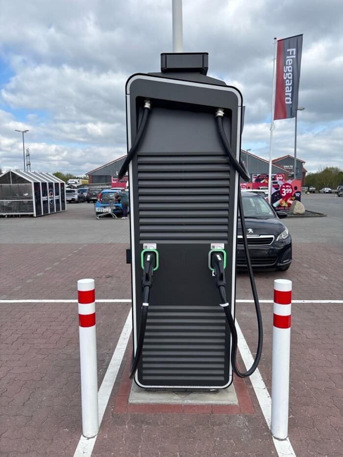 Bilder E.ON Drive Charging Station