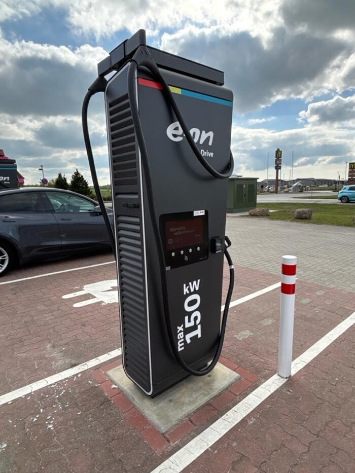 Bilder E.ON Drive Charging Station