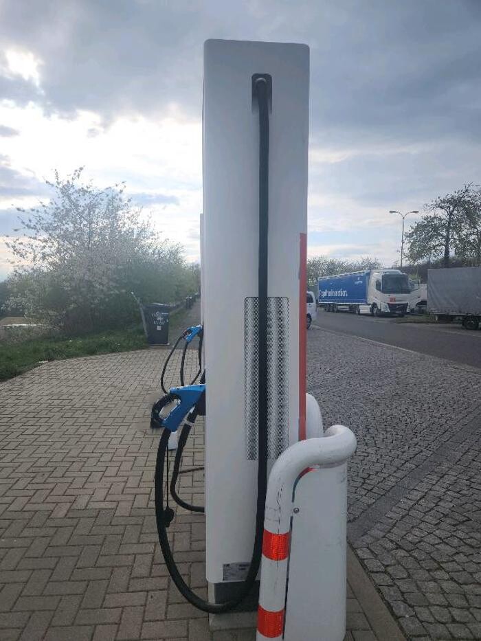 Bilder E.ON Drive Charging Station