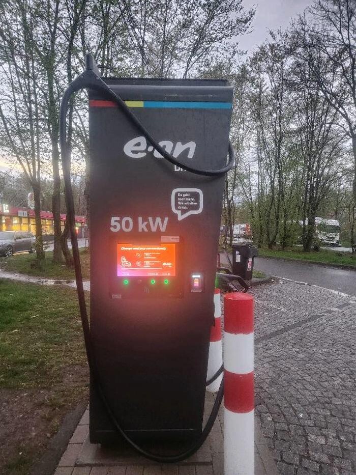 Bilder E.ON Drive Charging Station