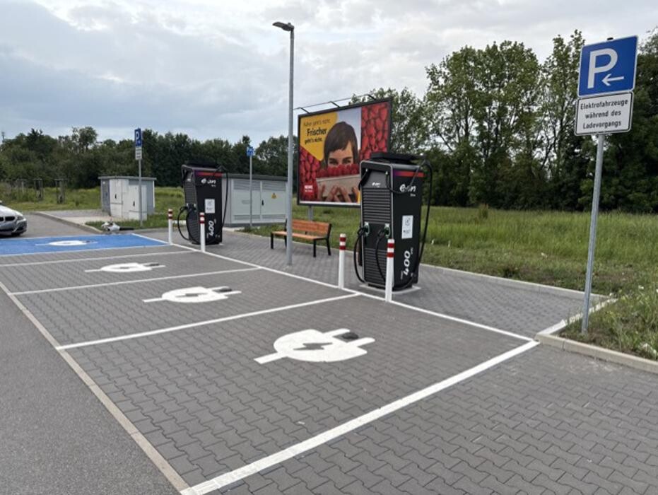 Bilder E.ON Drive Charging Station