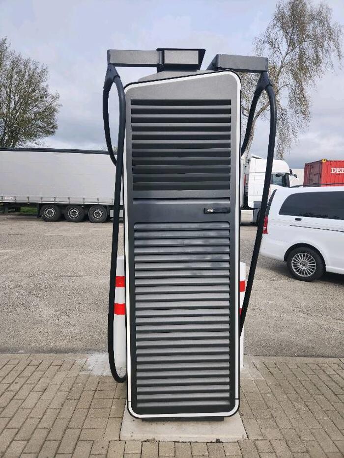 Bilder E.ON Drive Charging Station