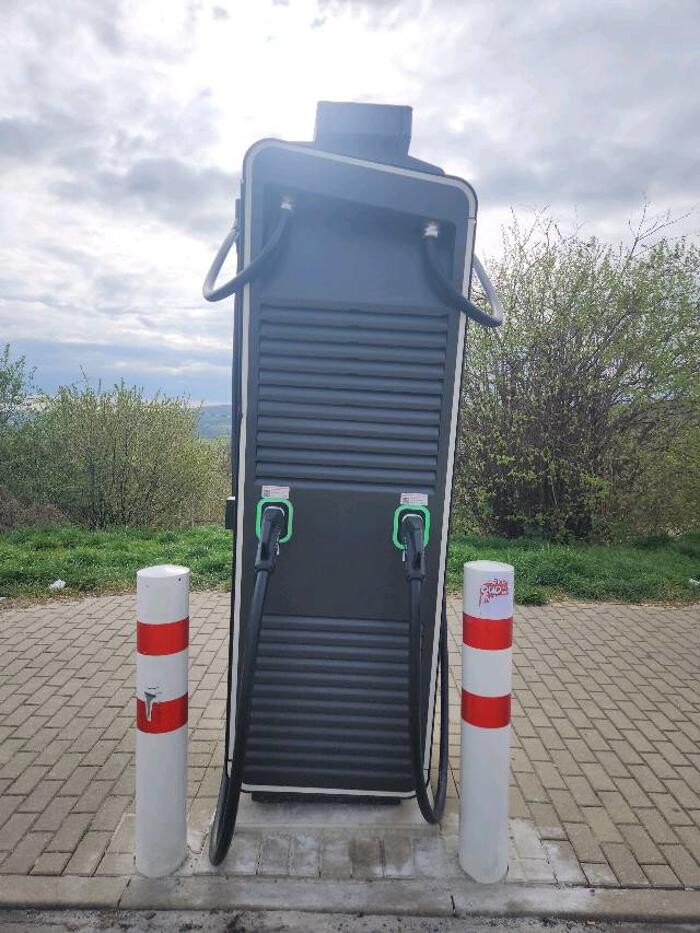 Bilder E.ON Drive Charging Station