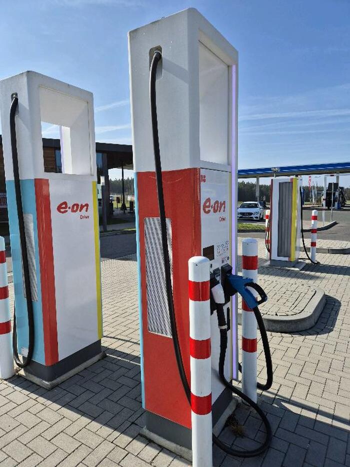 Bilder E.ON Drive Charging Station