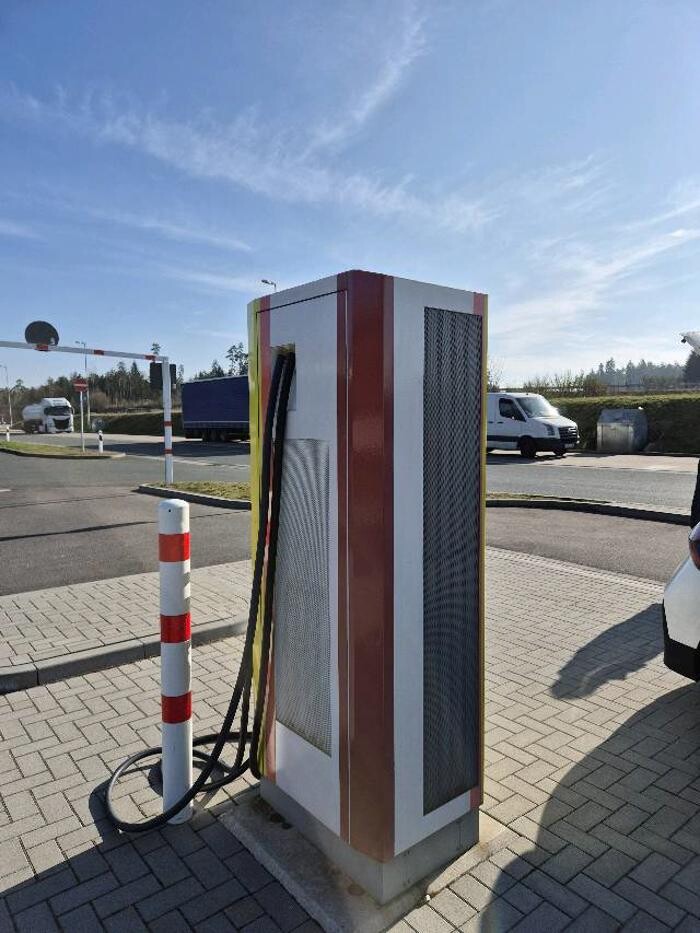 Bilder E.ON Drive Charging Station