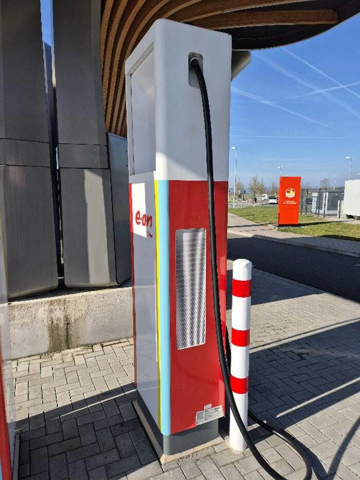 Bilder E.ON Drive Charging Station