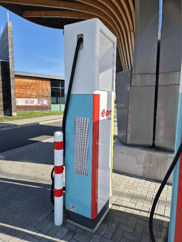 Bilder E.ON Drive Charging Station
