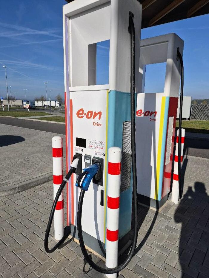 Bilder E.ON Drive Charging Station