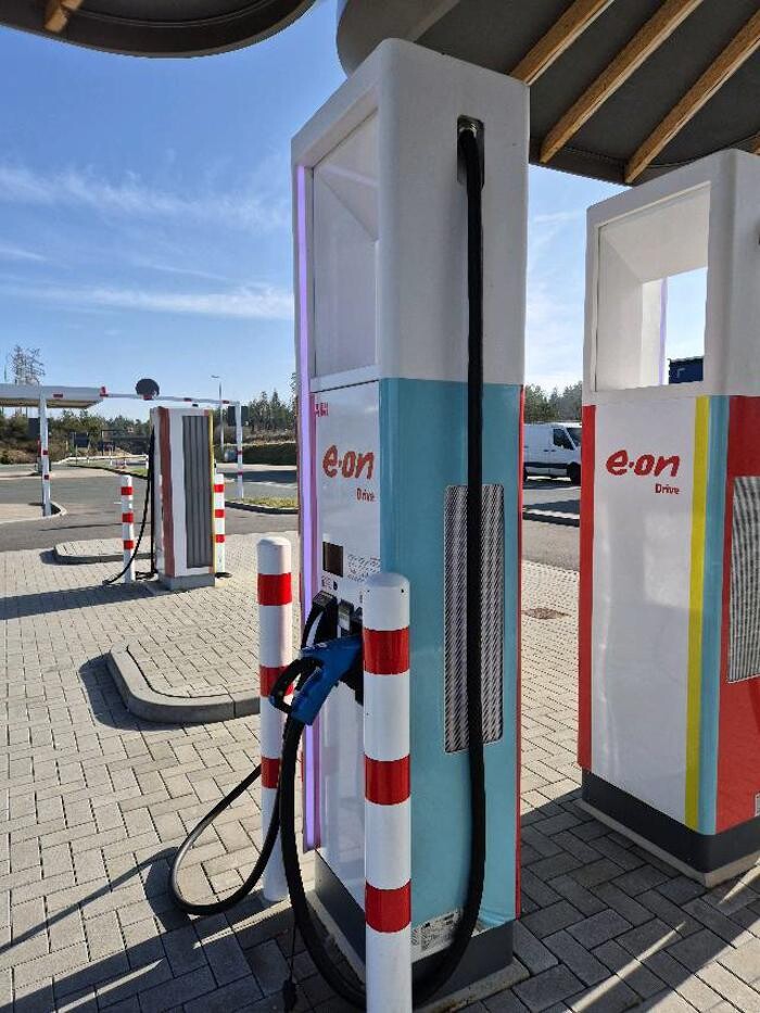 Bilder E.ON Drive Charging Station