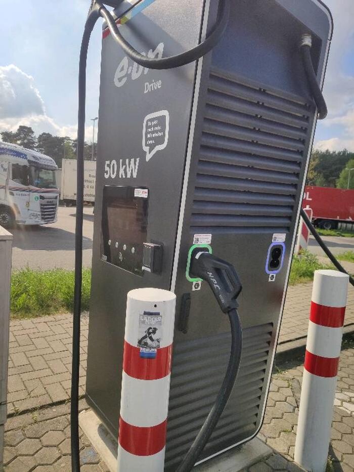 Bilder E.ON Drive Charging Station