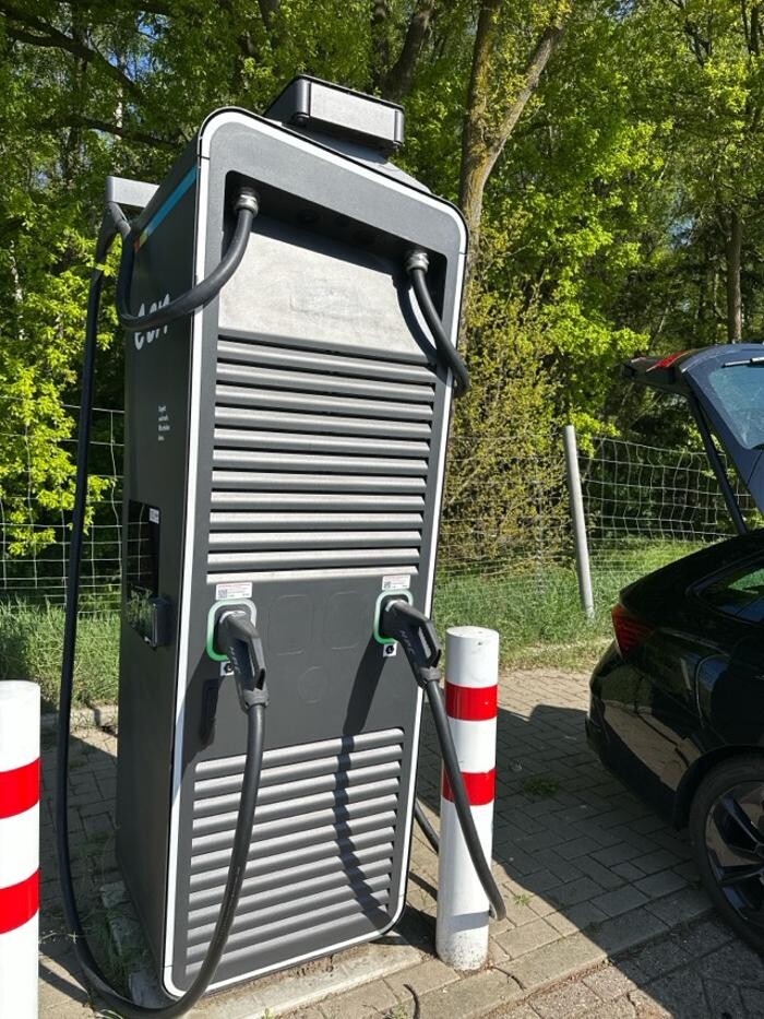 Bilder E.ON Drive Charging Station